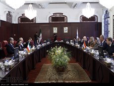 إيران تبرم مذكرة لتطوير التعاون الزراعي مع هولندا