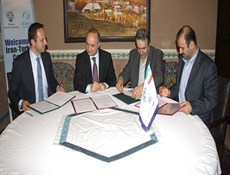 توقيع مذكرة تعاون رباعية بين سوقي المال والبورصتين في ايران وتركيا