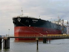 مصادر: إيران تأمل برفع صادرات النفط في مارس بزيادة مبيعاتها لأوروبا