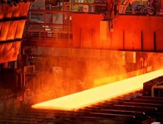 إنتاج إيران من الصلب ينمو نحو 19% في أيلول