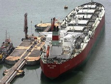 صادرات النفط والمكثفات الغازية الإيرانية تزداد 3 ملايين برميل يومياً