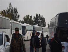 دفعة جديدة من المسلحين تخرج من حي الوعر في حمص: 400 مسلح مع عائلاتهم إلى إدلب