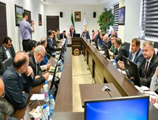 مساعد مجلس وزراء آستراخان يدعو لتطوير التعاون التجاري مع إيران