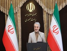 إنتاج النفط في إيران يقترب من 4 ملايين برميل يومياً