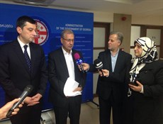 إيران والتشيك توقعان مذكرة للتعاون المنجمي والصناعات التعدينية