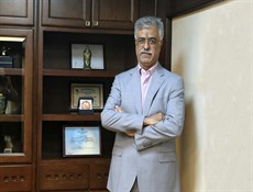 طهران ومسقط تسعيان لرفع حجم تبادلهما التجاري إلى 5 مليارات دولار