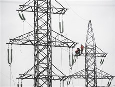 سوريا توقّع مع إيران وروسيا مشاريع بتريليوني ليرة