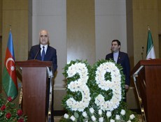 وزير الإقتصاد الآذربايجاني: التبادل التجاري مع إيران ارتفع بنسبة 30%