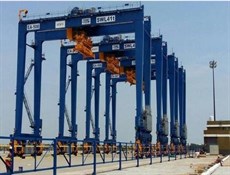 الهند ستقيم 14 رافعة في ميناء جابهار الإيراني