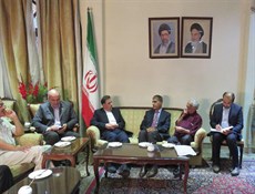 وزير الطرق يعلن تدشين خط ترانزيت باكستان-إيران-تركيا قريباً