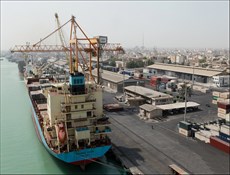 إيران.. نمو الصادرات غير النفطية بنسبة 25% وهبوط الإستيراد 5ر1%