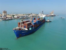 قطر تدعو لزيادة حركة الملاحة البحرية مع إيران