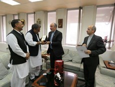 إسلام آباد تؤكد ضرورة تدشين خط إيران-باكستان البحري