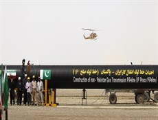 باکستان تدعو لإستئناف مفاوضات مد أنبوب الغاز مع إيران