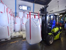 إنتاج قطاع البتروكيماويات الإيراني ينمو 6%