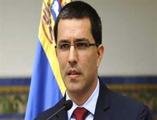 وزير خارجية فنزويلا: شعبنا يعشق ايران