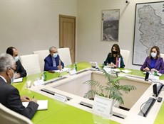 إيران وصربيا تؤكدان على تطوير التعاون التجاري