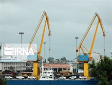 تعزيز العلاقات التجارية مع دول الجوار؛ سياسة حازمة تنتهجها الحكومة الإيرانية