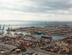 إيران تخطط لترانزيت بحري بحجم 10 ملايين طن مع روسيا