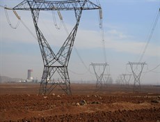 بدء دراسات الربط الكهربائي الإيراني مع قطر وعمان