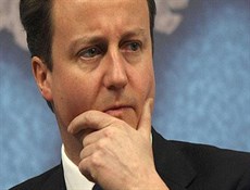 رئيس وزراء البريطاني يصل الى افغانستان في زيارة مفاجئة