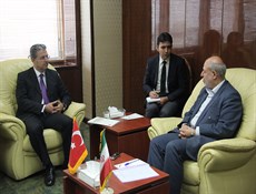 طهران تعلن إستعدادها لتوسيع تبادل الطاقة الكهربائية مع أنقرة