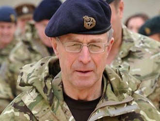 رئيس أركان بريطانيا ينتقد قوات التحالف لعدم ضربها للتنظيم