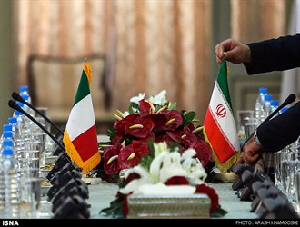 وفد إقتصادي إيطالي رفيع في طهران