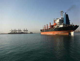 صادرات إيران غير النفطية ترتفع 8% وتبلغ 7ر3 مليار دولار