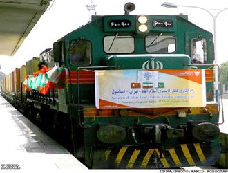 إسلام آباد ترغب بتفعيل خط سكك الحديد بين باكستان-إيران-تركية