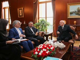 بحث سبل التعاون المصرفي بين طهران وأنقرة