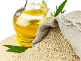 العراق يبحث استيراد زيت الطعام من إيران