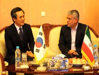 سيئول تدعو لتوسيع العلاقات التجارية والاقتصادية مع طهران