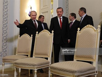 بوتين واردوغان يفتحان صفحة جديدة من العلاقات في سان بطرسبورغ