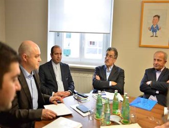 إيران والنمسا تبحثان سبل تعزيز العلاقات الإقتصادية