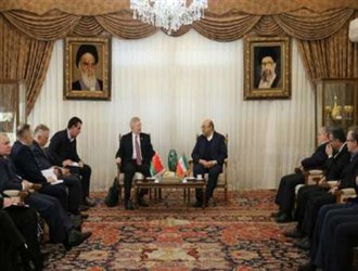 مسؤول بيلاروسي يدعو لتنمية العلاقات الإقتصادية مع إيران