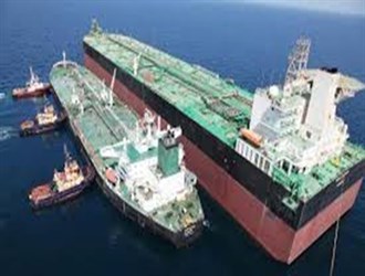 صادرات إيران من النفط والمكثفات الغازية تتجاوز الـ3 ملايين برميل يومياً