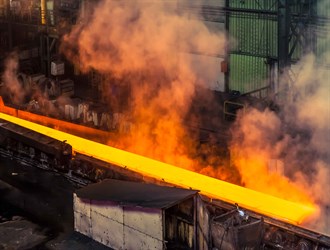 إيران تحقق نمواً بمعدل 7ر12% في إنتاج الصلب