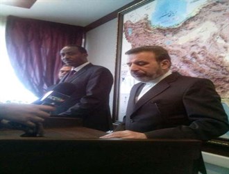 واعظي: إيران تنتهج ستراتيجية تطوير التجارة الإلكترونية