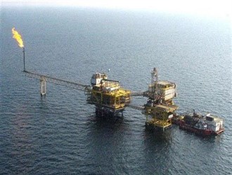 إيران تواصل المفاوضات مع الهند حول تطوير "حقل فرزاد ب" الغازي