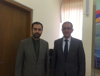 طهران ويريفان تبحثان إنشاء خط ثالث لنقل الكهرباء