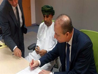 سورية وسلطنة عمان توقعان مذكرة تفاهم في مجالات النفط والغاز