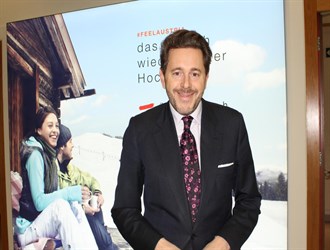 وزير إقتصاد النمسا: سنقوم بتطوير العلاقات التجارية مع إيران