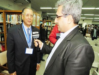 محلل باكستاني يؤكد ضرورة تطوير التعاون الاقتصادي والتجاري مع إيران