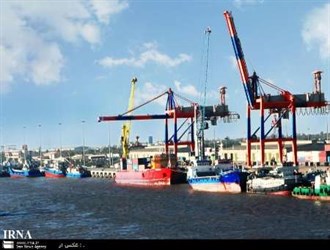 إرتفاع حجم الصادرات من ميناء خرمشهر إلى العراق بمعدل 90%
