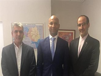 غينيا تدعو لتعزيز العلاقات الإقتصادية مع إيران