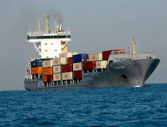 1ر3 مليار دولار.. حجم تجارة إيران مع 11 دولة أوروبية