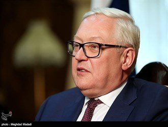 ريابكوف: رغم تهديدات واشنطن نقف بصلابة الى جانب ايران في التجارة