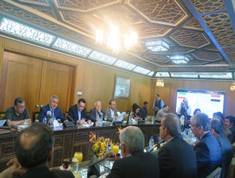 تعزيز التعاون الإقتصادي بين إيران وسوريا