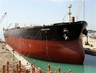 الهند تزيد مشترياتها من النفط الإيراني على حساب الأمريكي